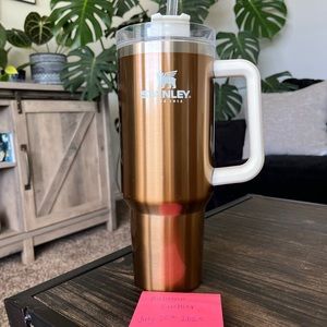 Stanley Golden Glass